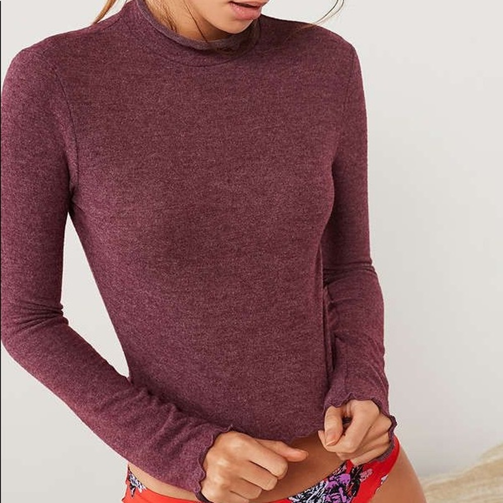 UO Maroon Lettuce Edge Cozy Mock Neck Crop Top